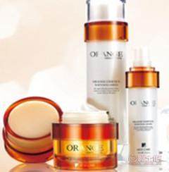 廣州碧奧化妝品 專業OEM代加工服務，打造高品質VC微針美白潤膚精華系列